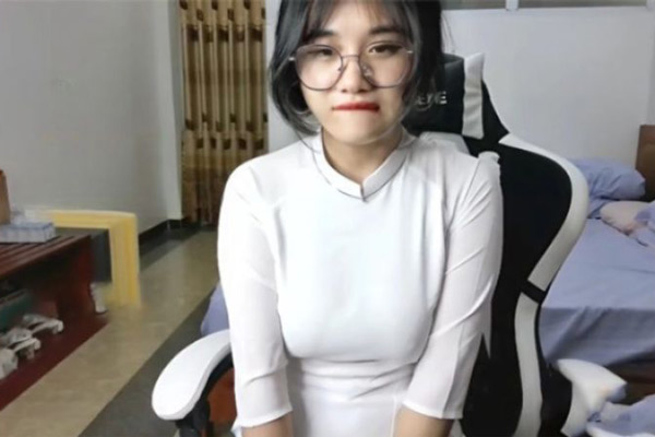 Anna Gấu, tên thật được cho là Ngọc Thảo