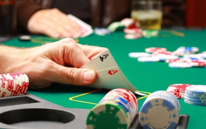 Lịch Sử Hình Thành Của Poker là gì? Nguồn gốc trò chơi từ Châu Âu.