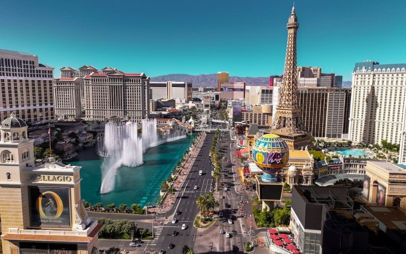 Sự trỗi dậy của Las Vegas là gì? Bối cảnh lịch sử và năm thành lập chính thức của các sòng bạc lớn.