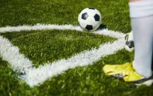 Phương pháp soi kèo phạt góc dựa trên lối chơi biên của hai đội