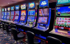 Cơ chế vận hành của các dòng máy Slots bạn nên biết rõ