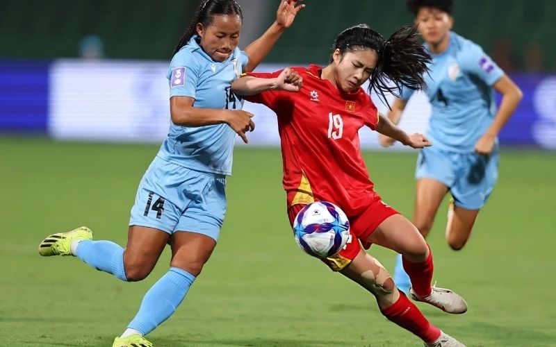 Sự thay đổi về chiến thuật của các huấn luyện viên